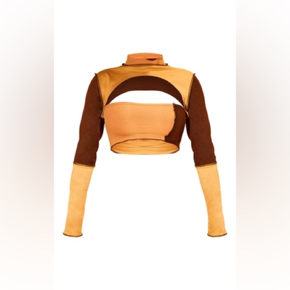 Shape Stone Panel Overlock Seam Out Out Long Sleeve Crop Top